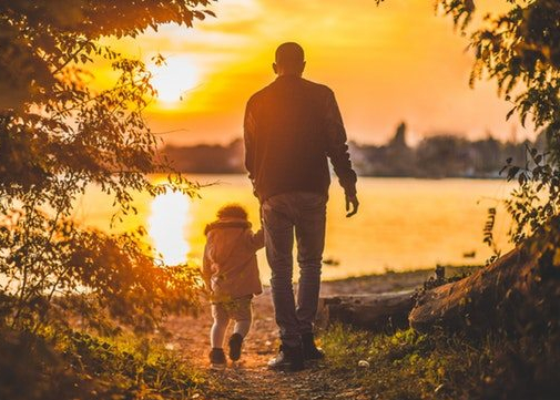 adult-child-dad-34014